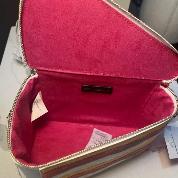 Betsey Johnson Shortcake Purse Kitsch NWT - Picture 13 of 16